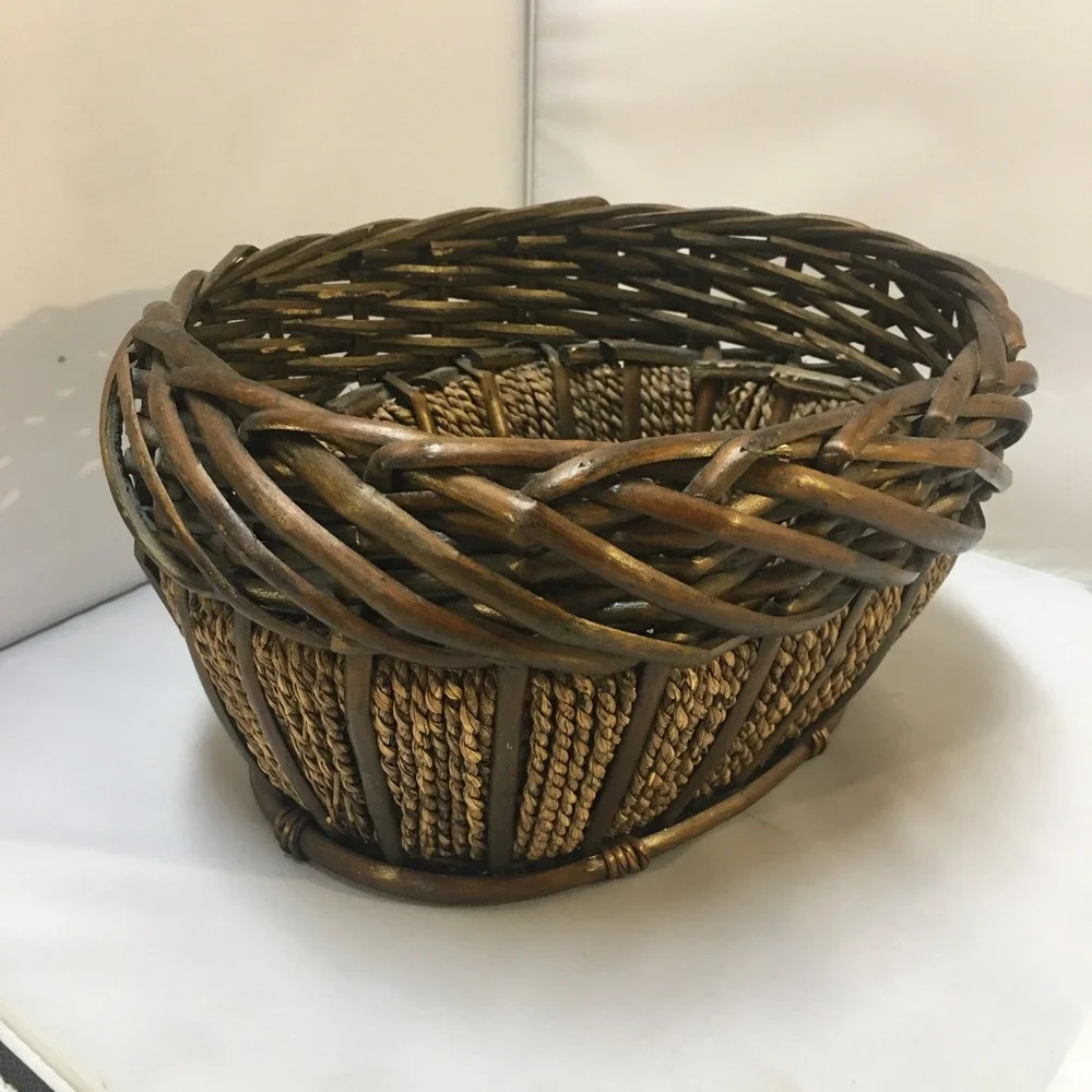 Rustic Oval Woven Wicker Basket Home Decor Medium Brown Seagrass Bohemian